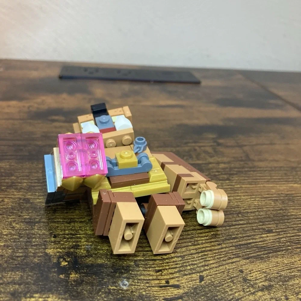 LEGO A Minecraft Movie‎ - Great Hog Minifigure MIN218 from set 21272